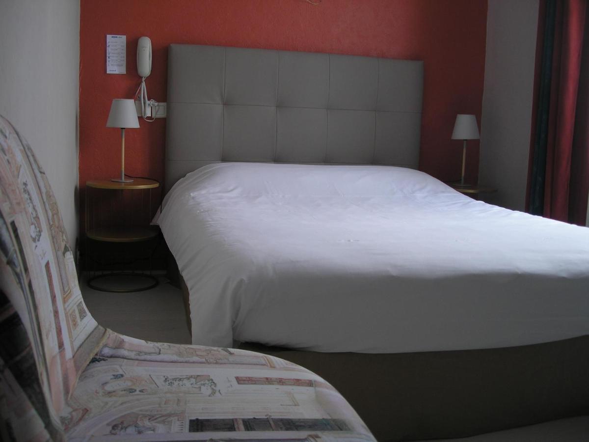 Auberge Du Calvaire Pontchâteau Dış mekan fotoğraf