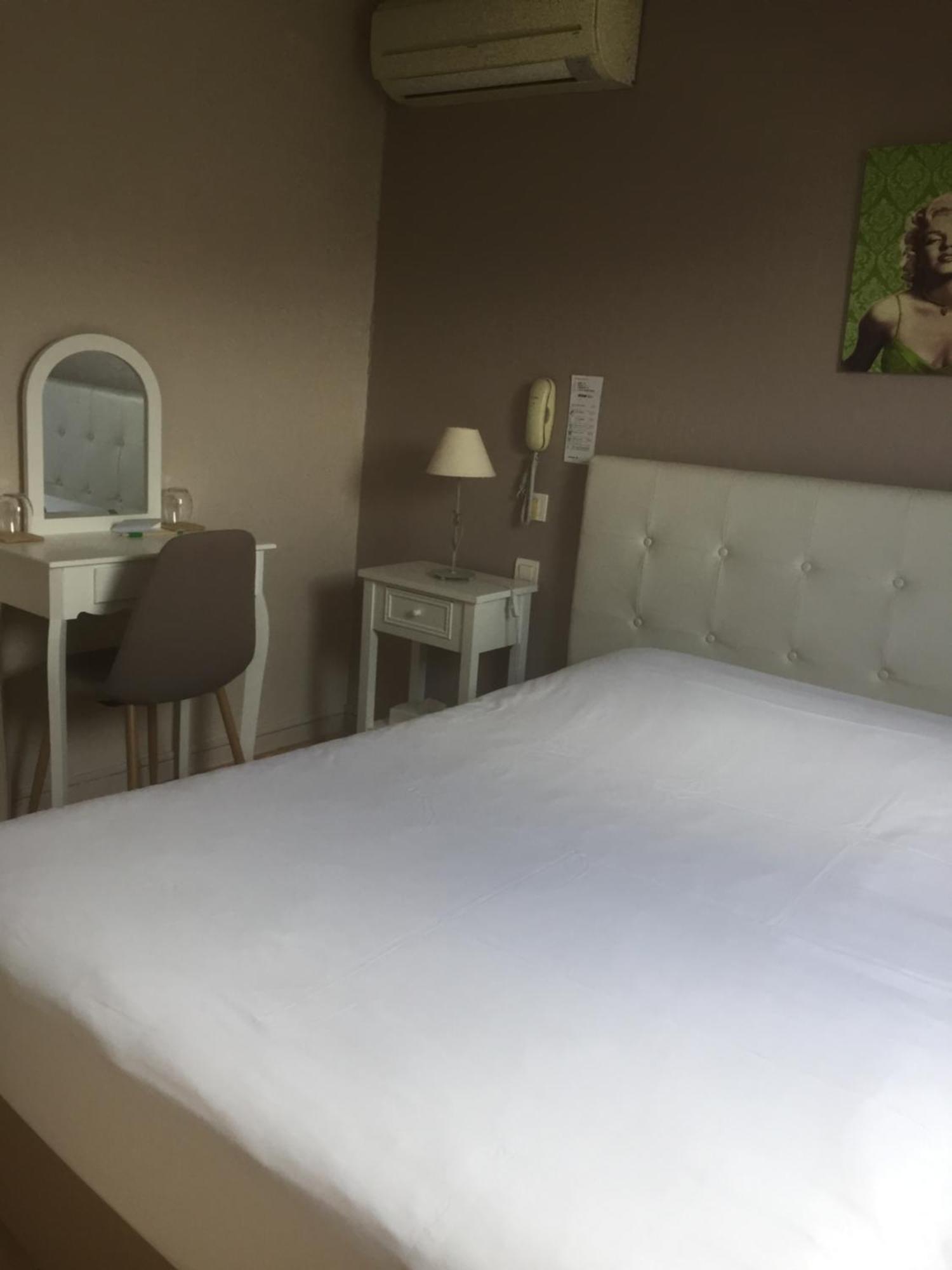 Auberge Du Calvaire Pontchâteau Dış mekan fotoğraf